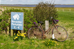Bewachter Parkplatz