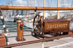 Steuerrad auf einem Segelschiff